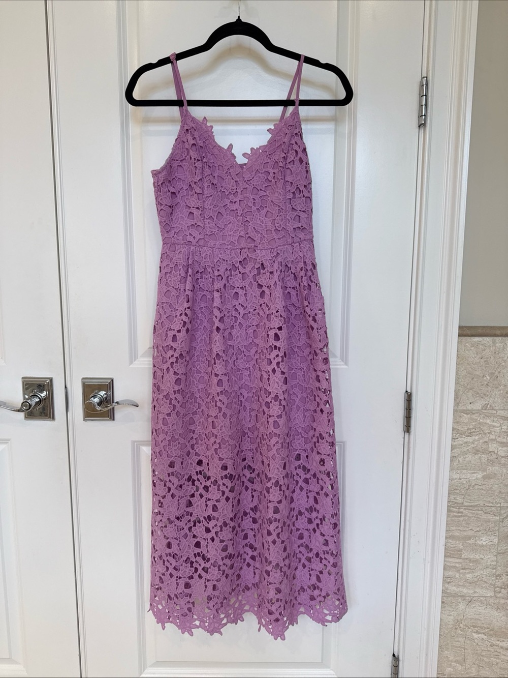 NWOT ASTR the Label Lavender Lace Midi Dress